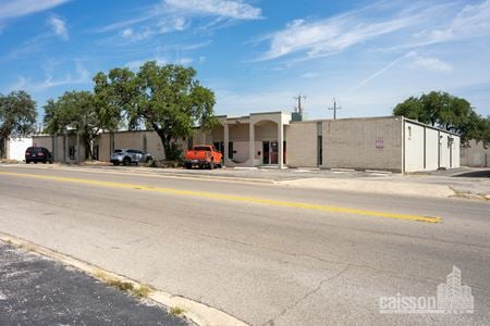 Preview of Industrial space for Rent at 603 W Rhapsody Dr