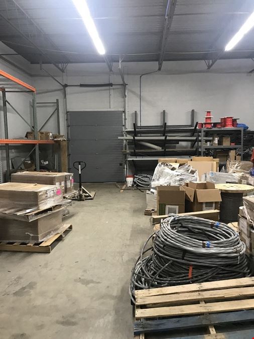 4,200 SF Industrial Space