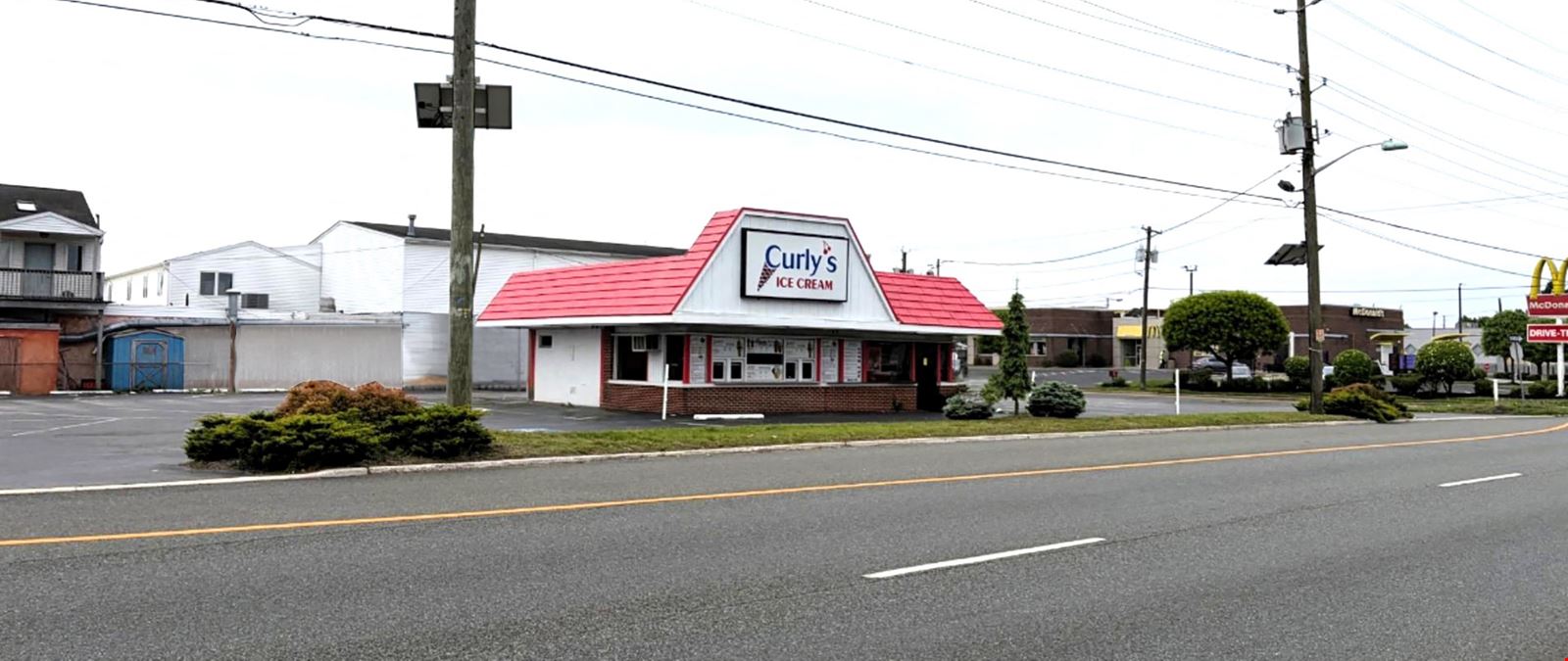 Retail Fast Food Establishment For Sale or Lease