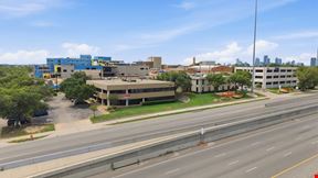 2550 S I-35 Frontage Rd