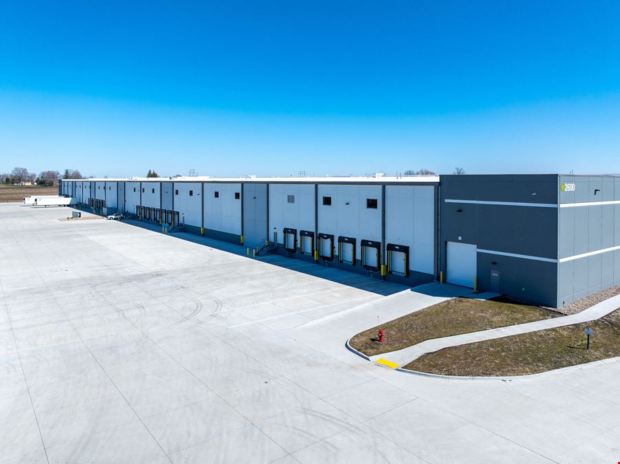 Altus Commerce Center
