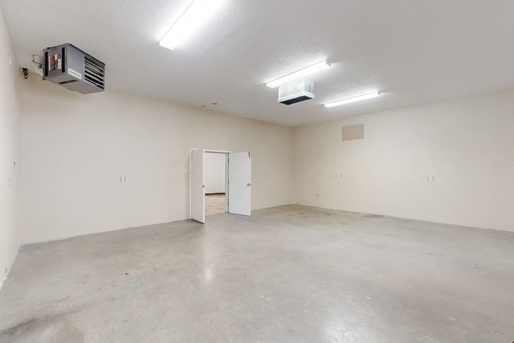 Below Market Retail Space for Lease!