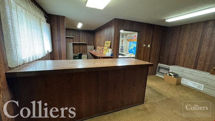 For Lease | 2747 Fairgrounds Road
