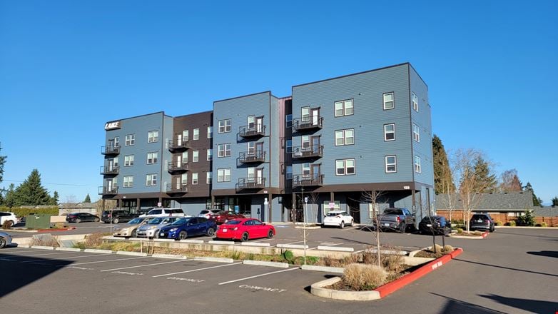 Preview of Retail space for Rent at 122 Hrubetz Rd SE