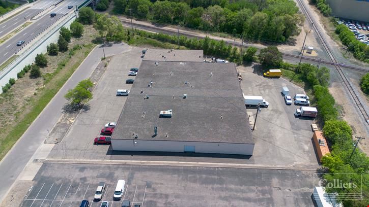 27,600 SF Industrial Building For Sale or Lease