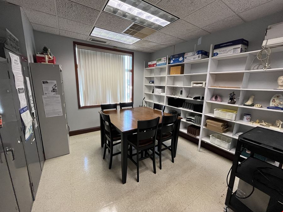 Available Medical Office - Easton Court - 270-280 E 90th Dr