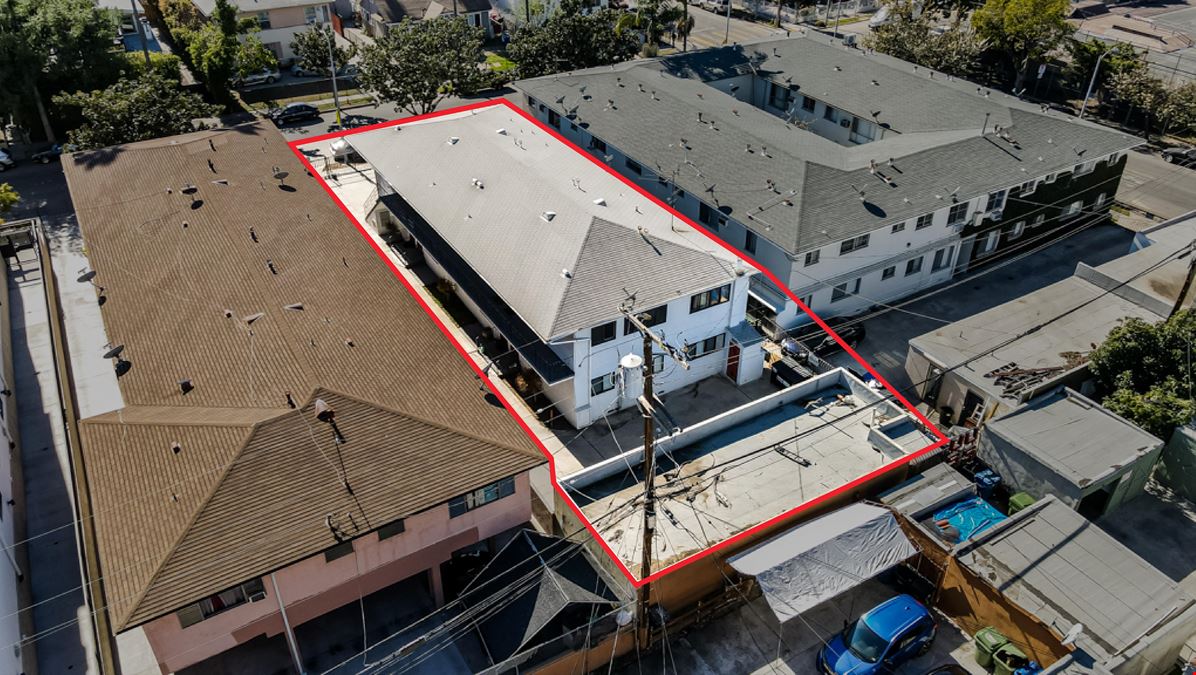5747 La Mirada 