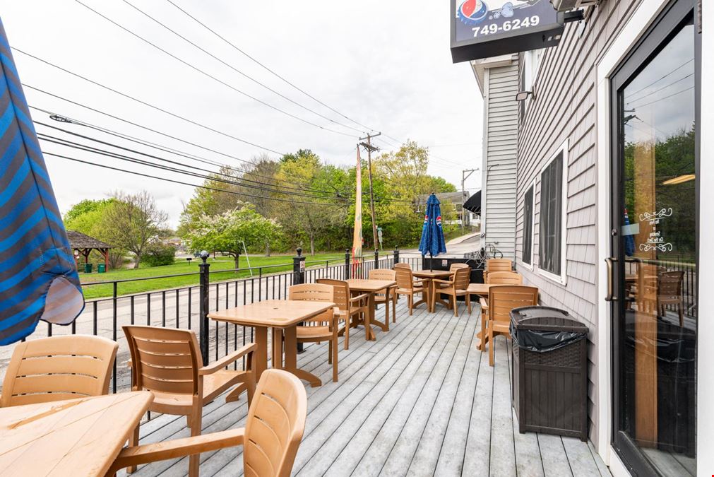 65 Henry Law Ave