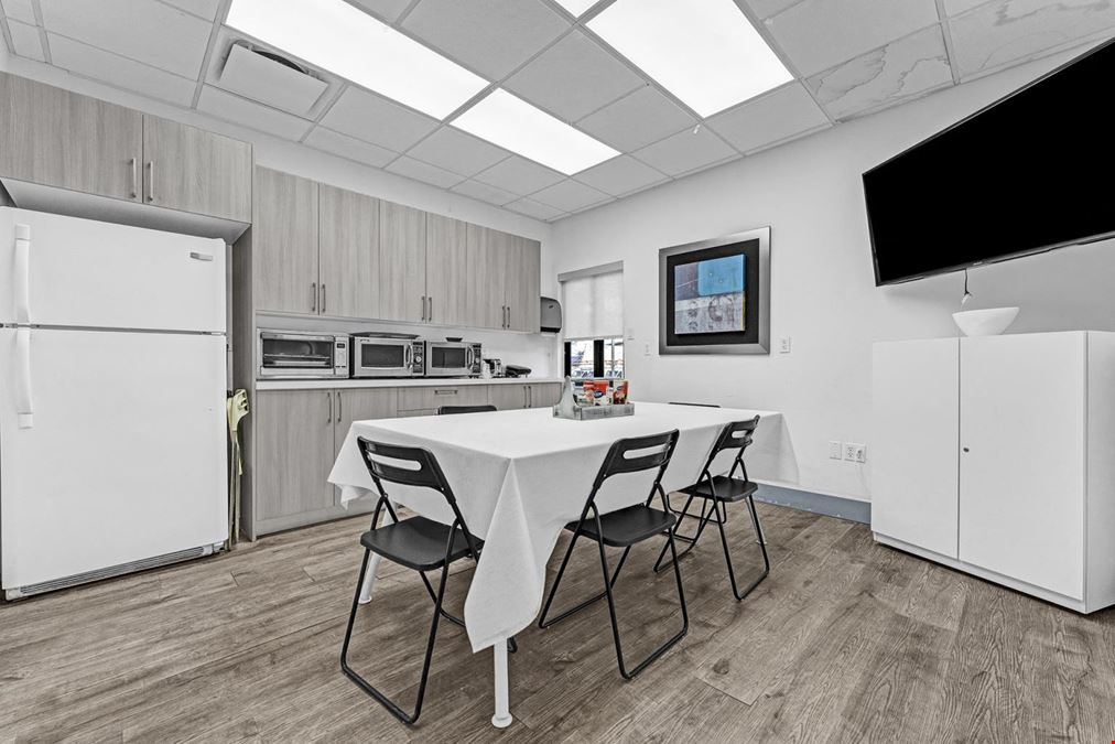 6850 NW 74th St - 13,190 Sq. Ft.