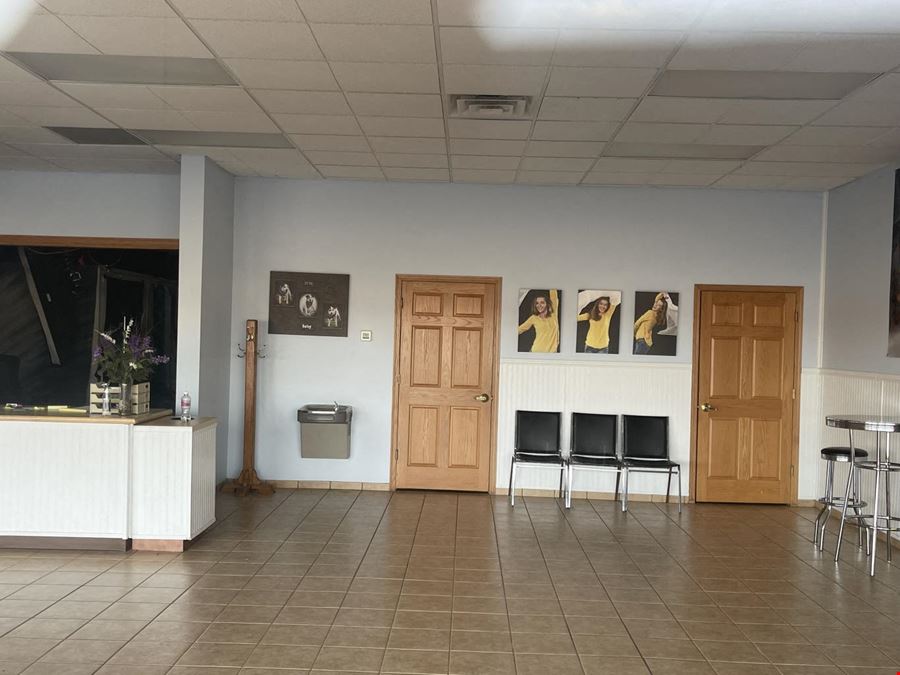 1548 52nd Avenue, Moline, IL 