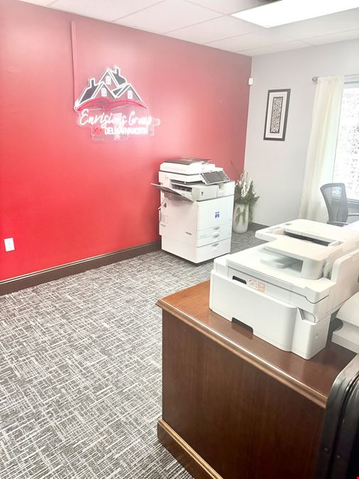 Turn Key Professional Office on Riverside Drive