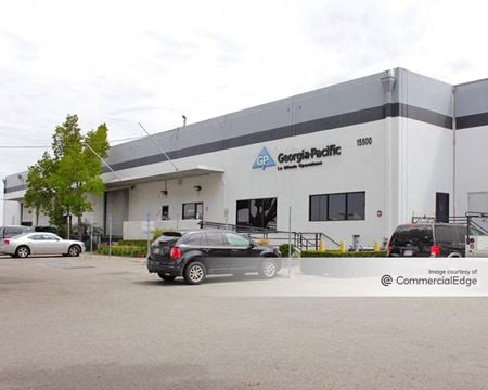 Preview of Industrial space for Rent at 15330 Valley View Ave.