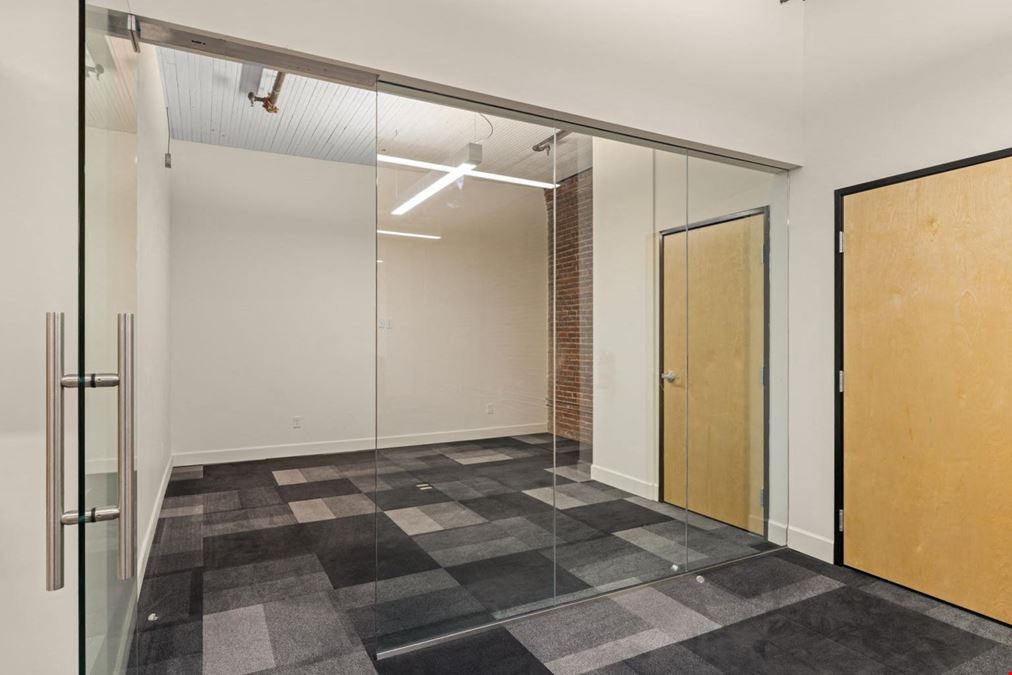 The Loft at 827 SW 2nd Ave