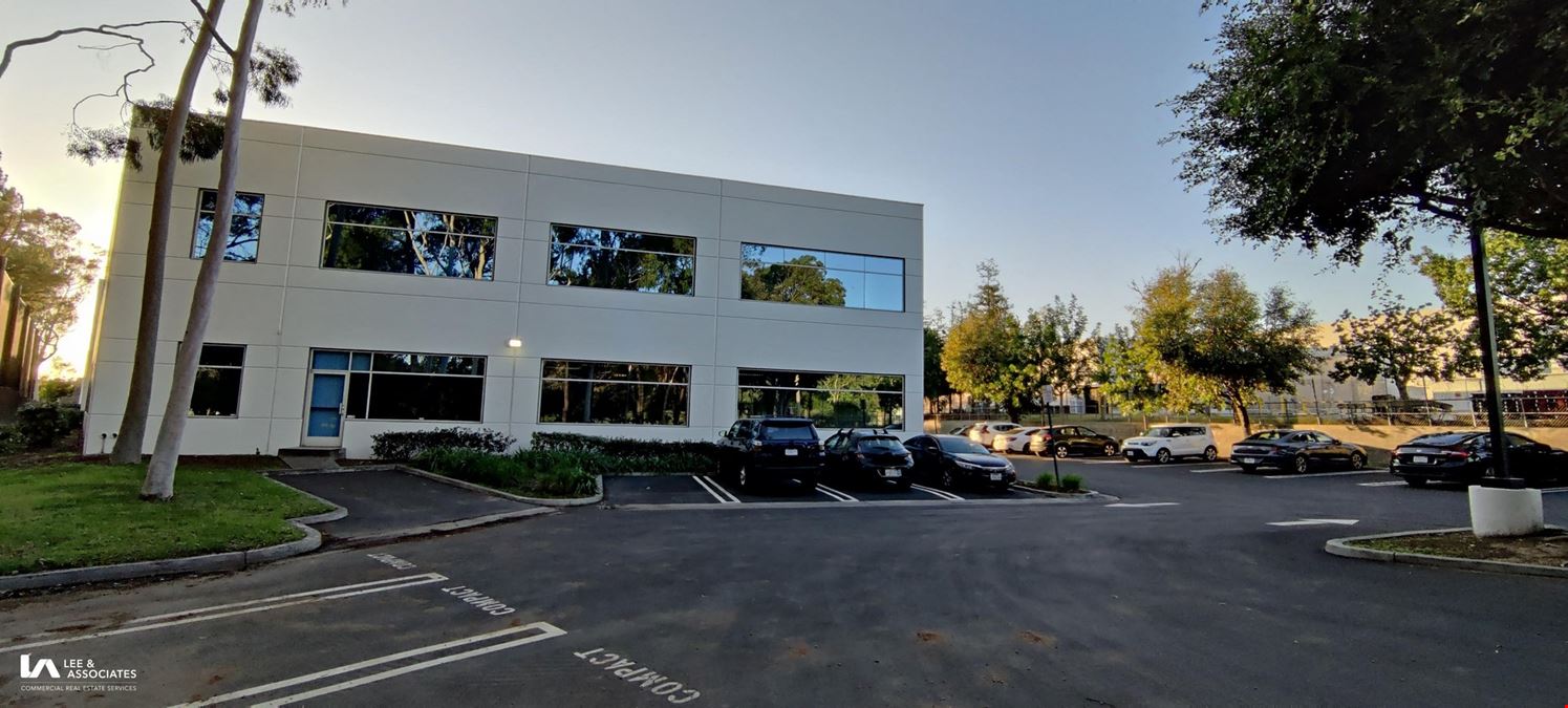 3950 Paramount Boulevard