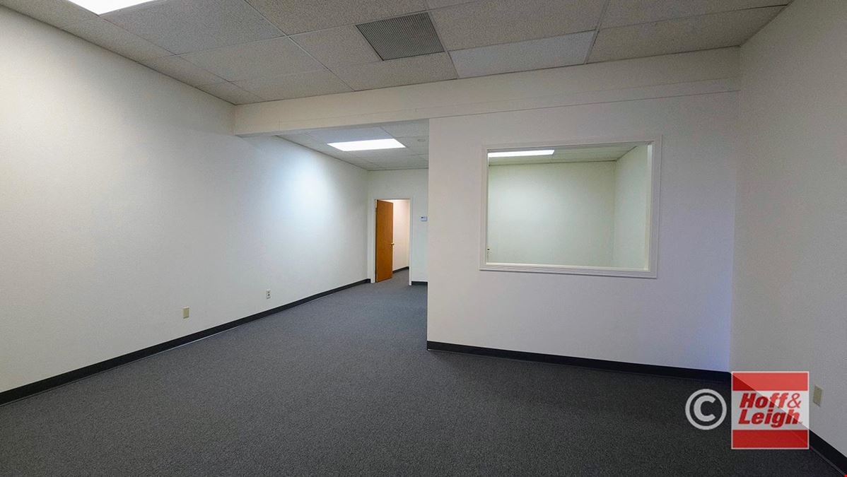 3916-3928 N Academy Blvd