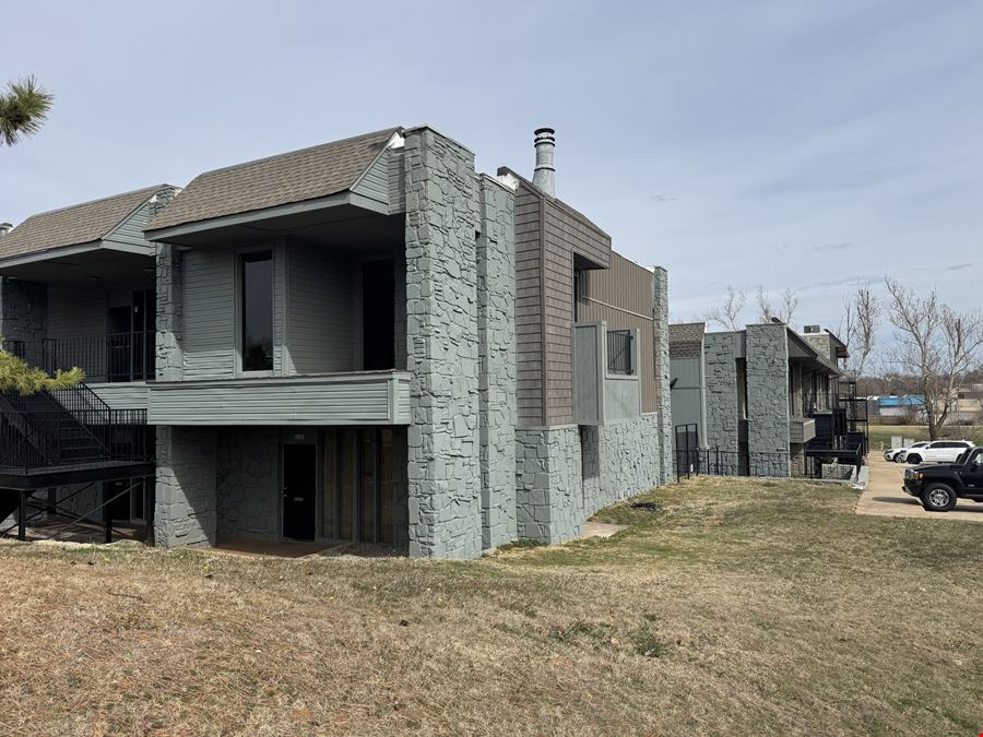 7901 NE 10th Street