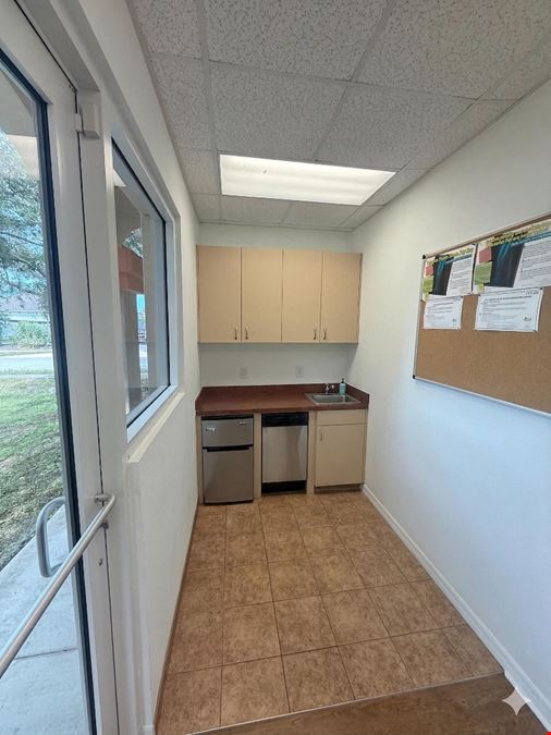 202 Rhodes Ave Unit 103