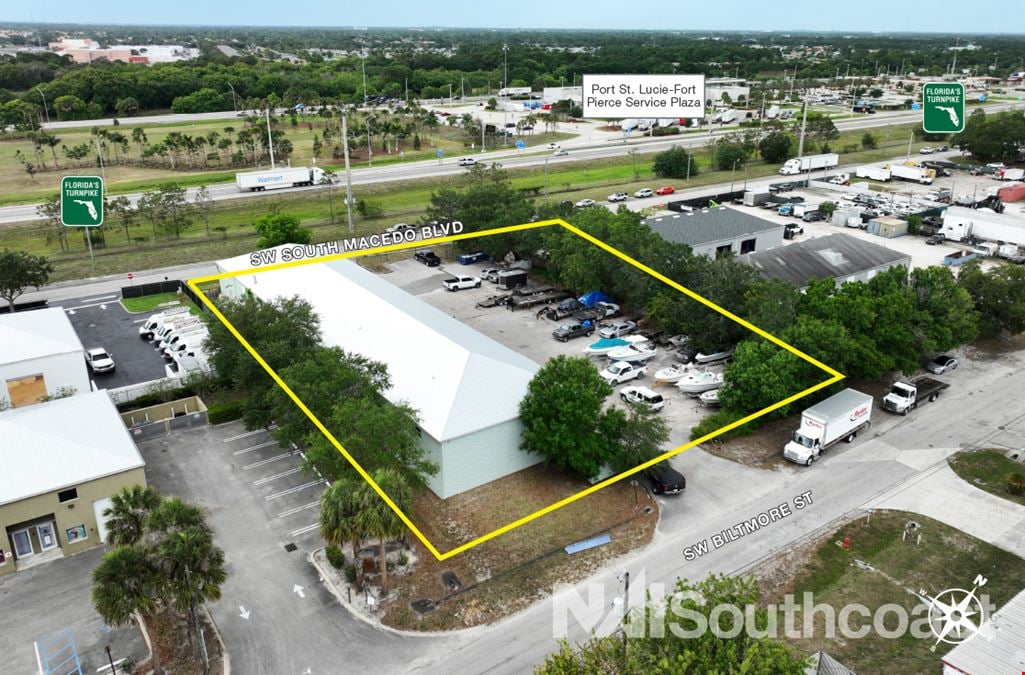 1,250 SF Flex Space Warehouse