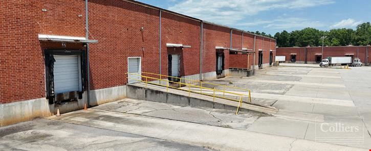 ±196,524-SF Industrial Building for lease in Lugoff, SC| Fully fenced perimeter