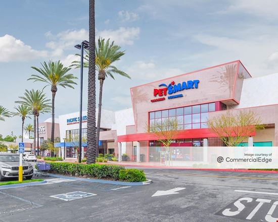 Preview of Retail space for Rent at 12831 Towne Center Drive