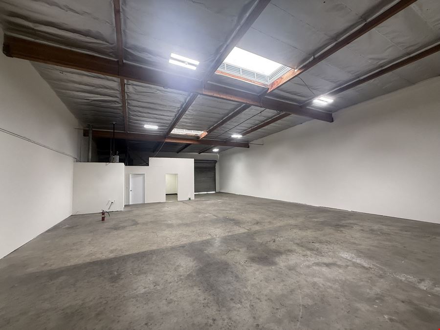 1320 W El Segundo Blvd