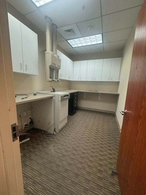 1818 E. College Pkwy #100