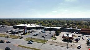 8621-8751 Camp Bowie Blvd W