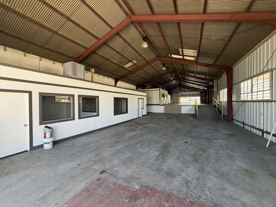 958 W Rialto Ave