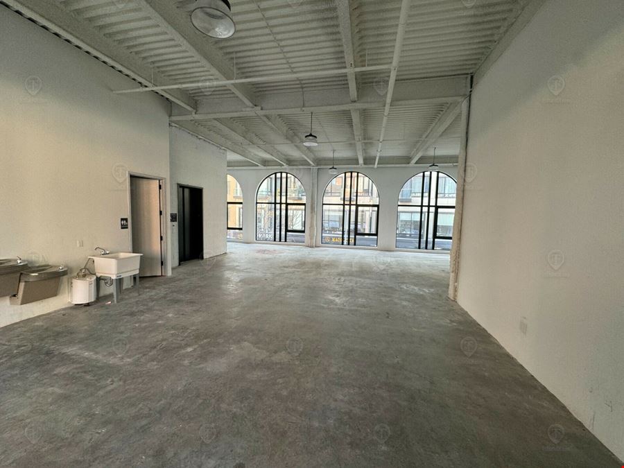 2,000 - 8,500 SF | 55 North 9th Street | 3 Levels of Brand-New Retail Space