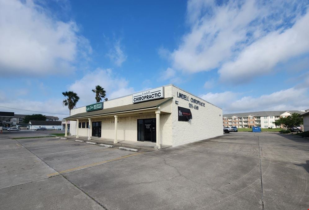 High-Traffic Retail/Office Space for Sale