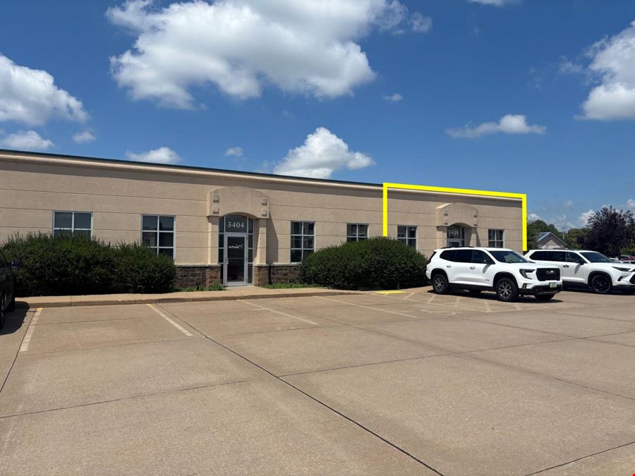 3404-3408 Towne Pointe Road, Bettendorf