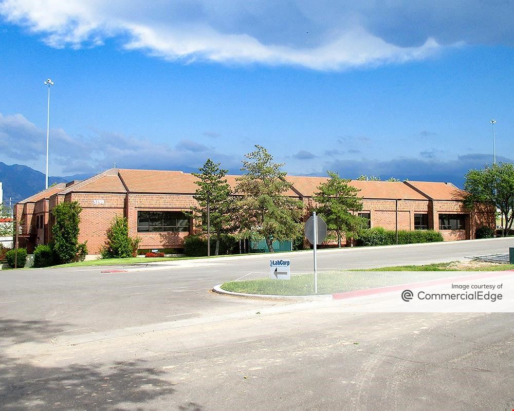 5199-5251 South Green Street & 5187 Ascension Way