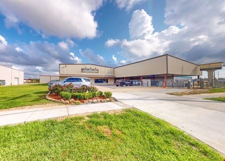 Preview of Industrial space for Sale at 5960 Mounes Street
