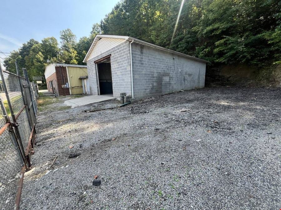 2098 Greenbrier Street