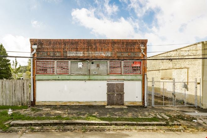 Preview of Office space for Rent at 1952 North St.