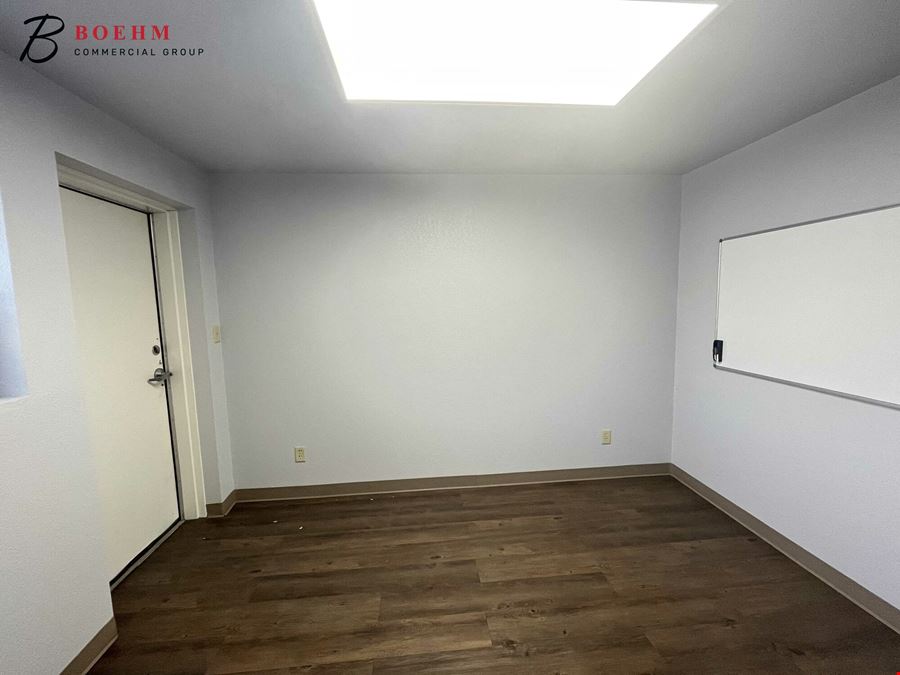 1500 SF Warehouse Space For Lease in Boerne, TX