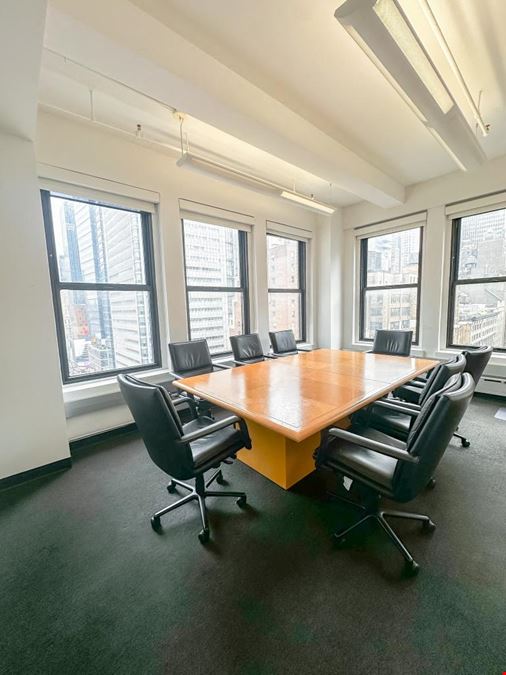 589 Eighth Avenue - 16th Floor Sublease