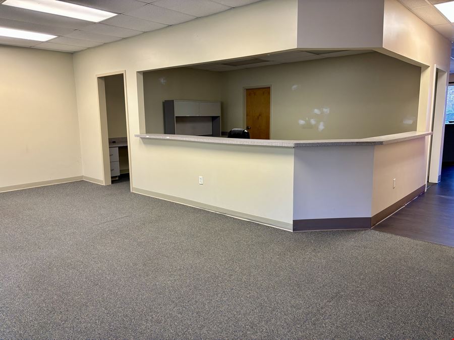 3,010 SF | Medical Office Space | 5022 Old Godsey Ln., Hixson, TN