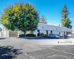 420-430 Oakmead Pkwy