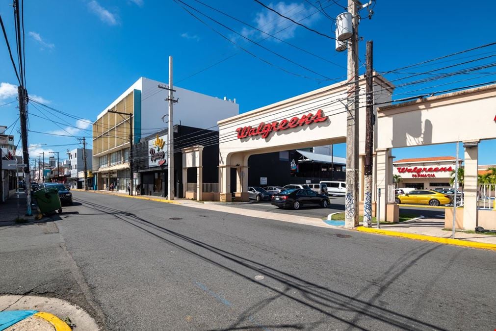 Walgreens Store #667 in San Juan