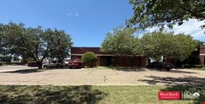 7820 Orlando Ave