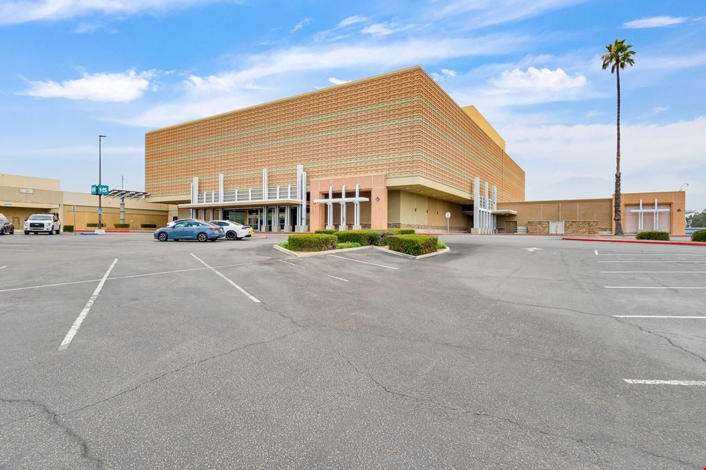 Inland Center Mall