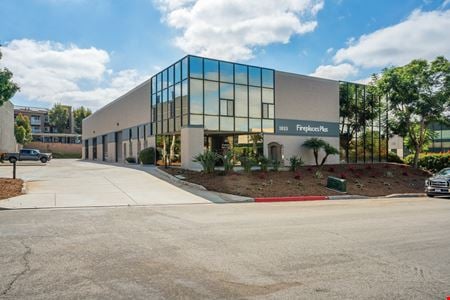 Preview of commercial space at 1833 Diamond St