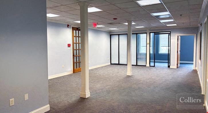 Second Floor Professional Office Available in Downtown Savannah