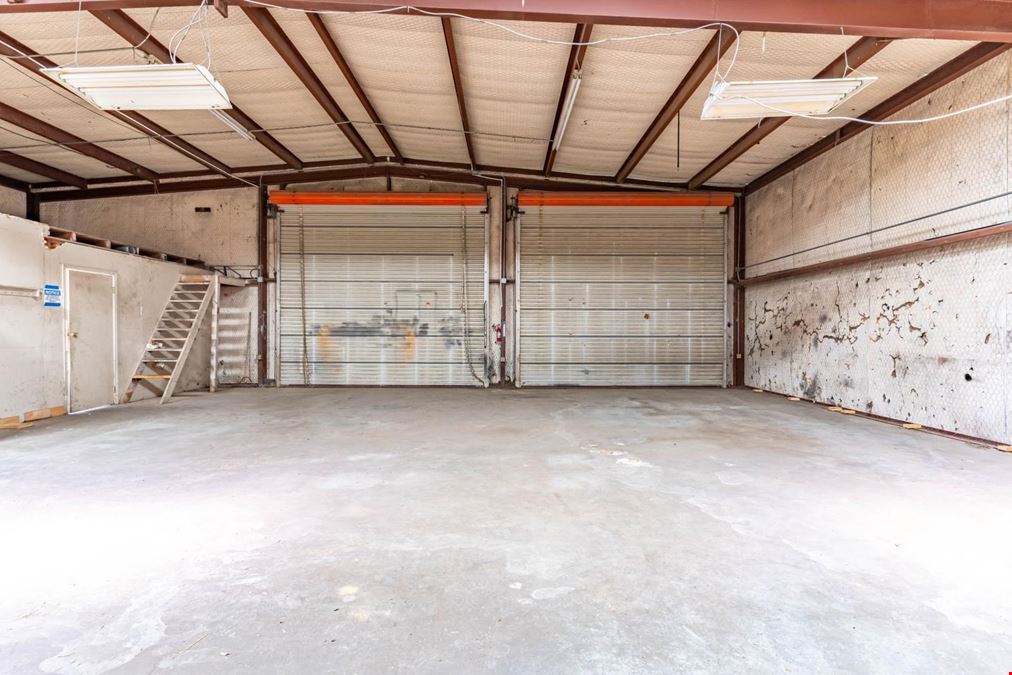 Warehouse for Lease Off US-175