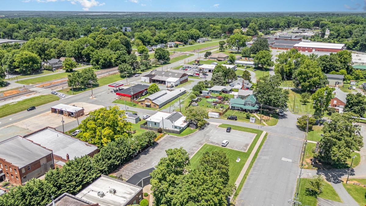 Downtown Liberty Building for Sale
