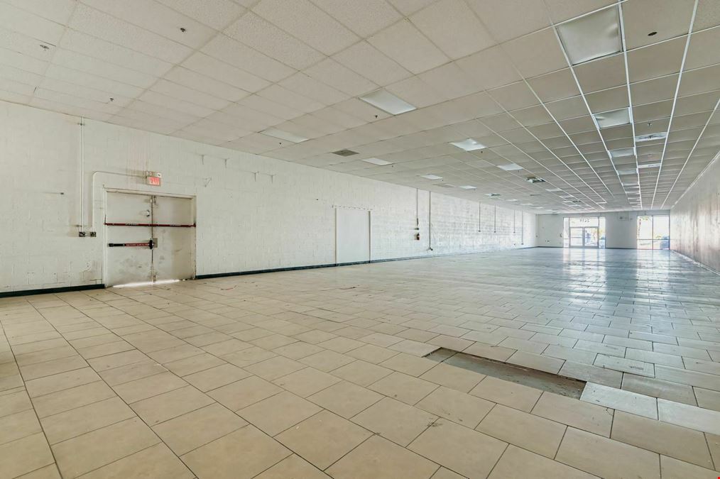 Ocotillo Plaza