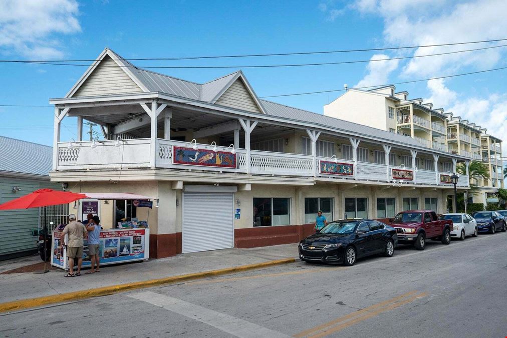 12 Duval St