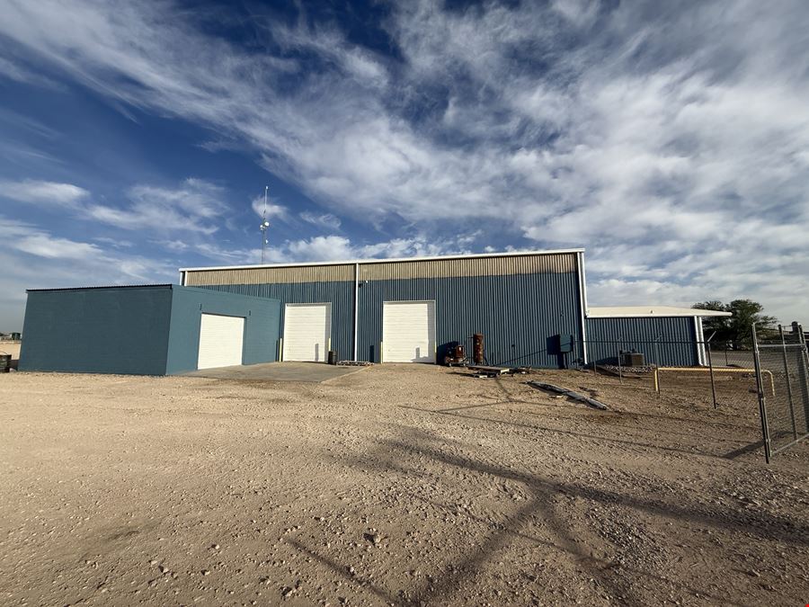 Crane Served Shop on 1.5 Acres