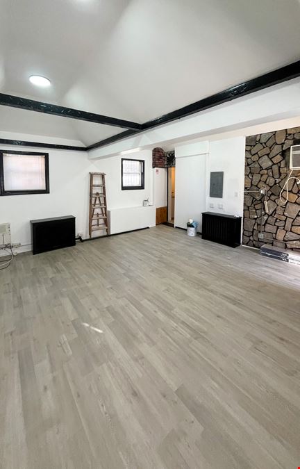 450 SF | 2079 Coyle St | Office Space for Lease